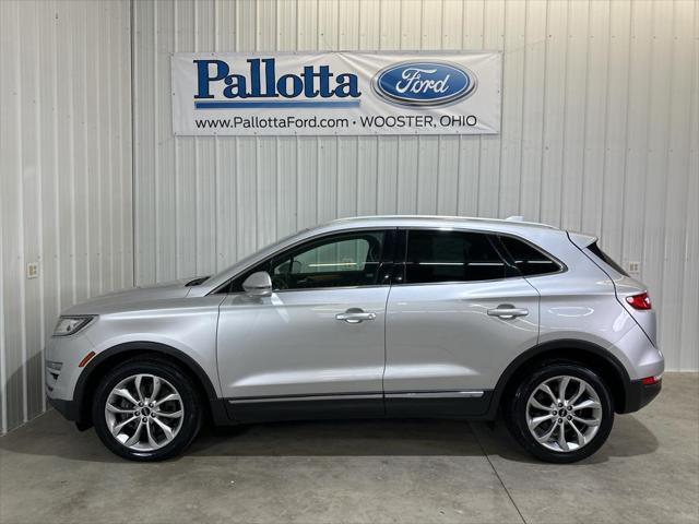 2016 lincoln mkc select