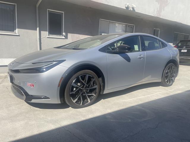 2024 toyota prius prime xse