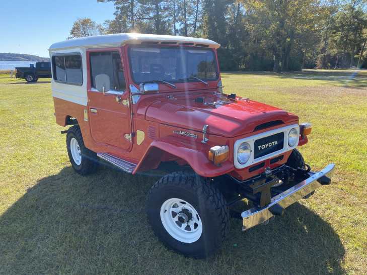 toyota land cruiser