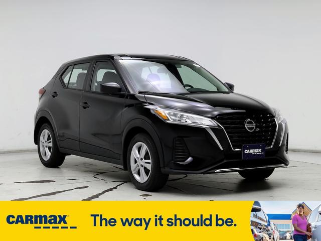 2021 nissan kicks s
