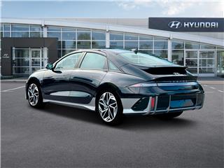 2025 Hyundai IONIQ 6 sel