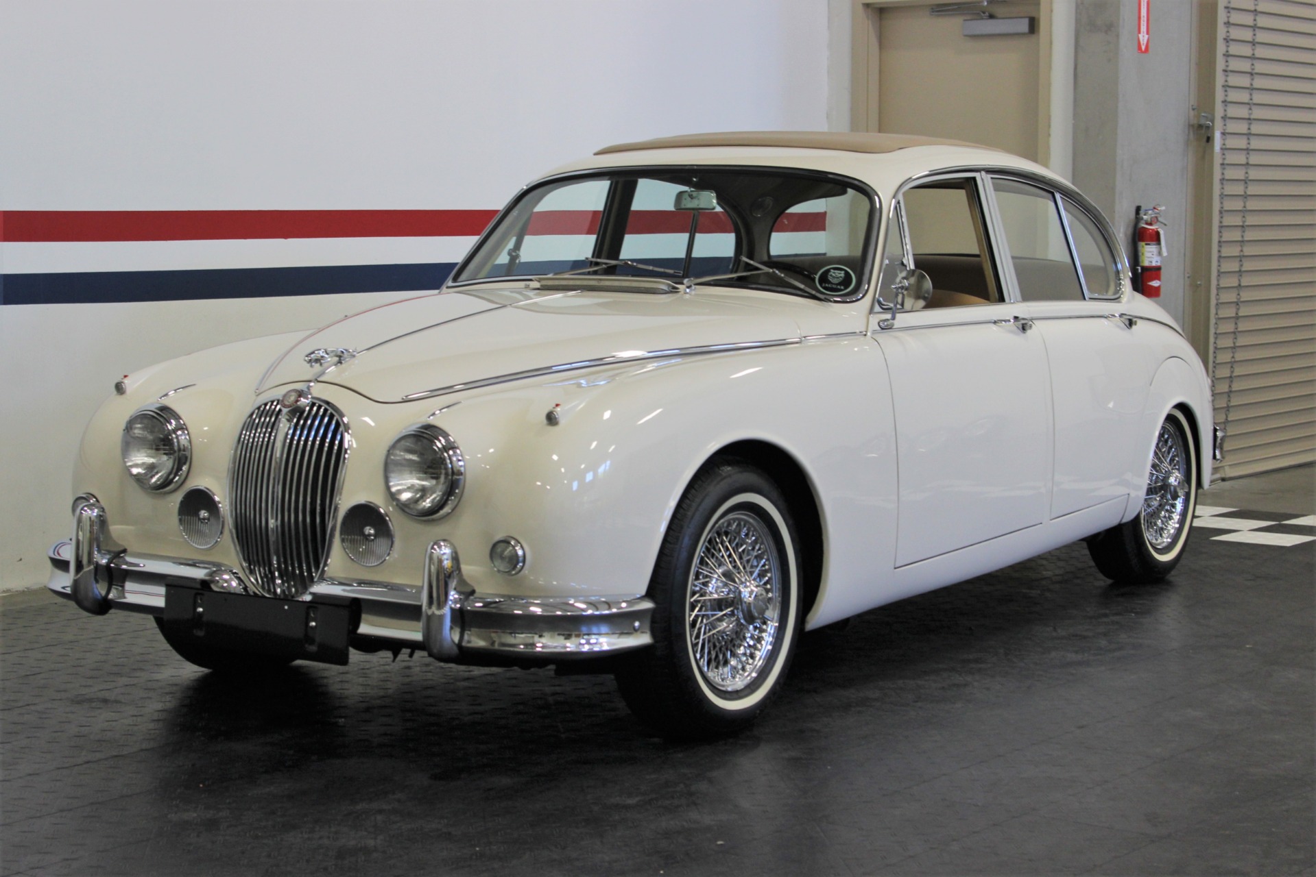 1962 jaguar mark ii 3.8