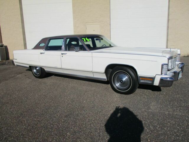 1976 lincoln continental 4 dr