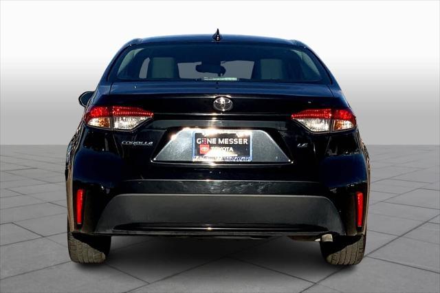 2022 toyota corolla le