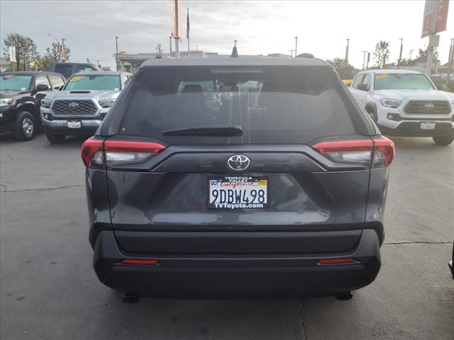 2022 toyota rav4 xle premium