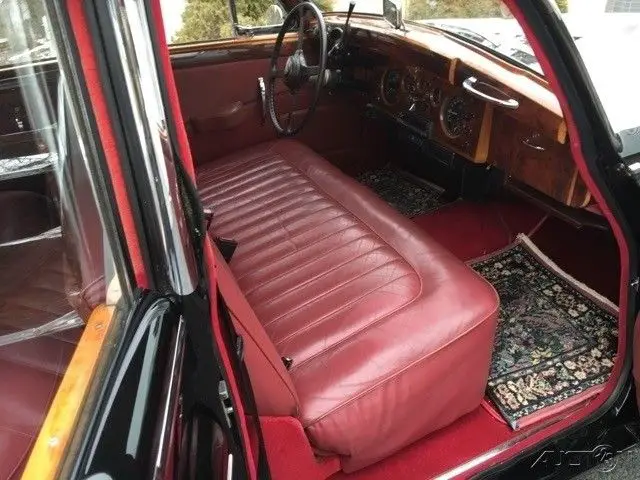 1960 jaguar mark ix,4.2 l xj6 eng,chevrolet 700r4 automatic trans,xj6 rear end