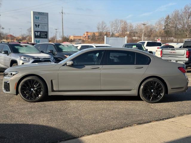 2022 bmw 740 i