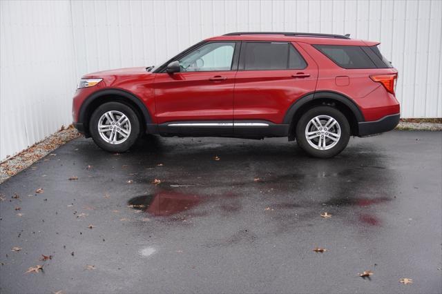 2021 ford explorer xlt