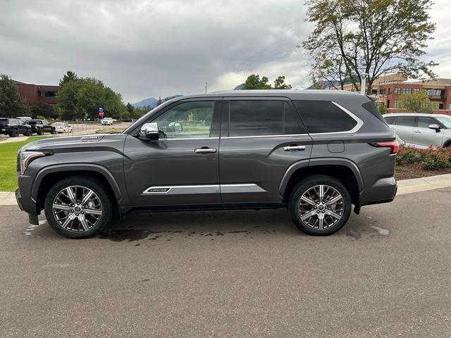 2023 toyota sequoia capstone