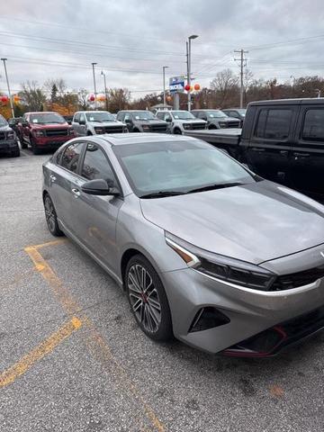 2023 kia forte gt