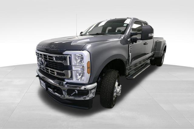 2024 ford f-350 xlt