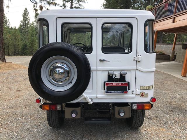 restored 1977 toyota land cruiser fj40 5 speed colombia import