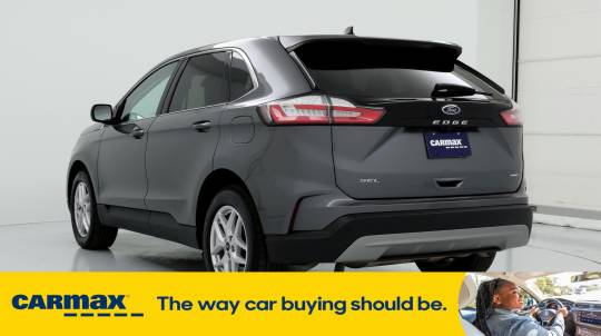 2023 Ford Edge