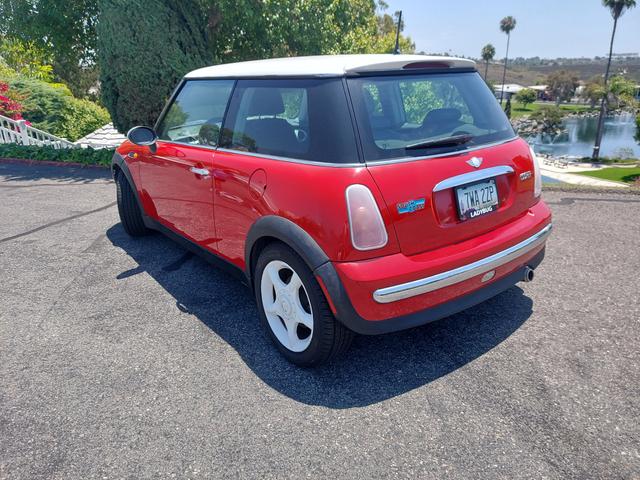 2002 mini cooper base
