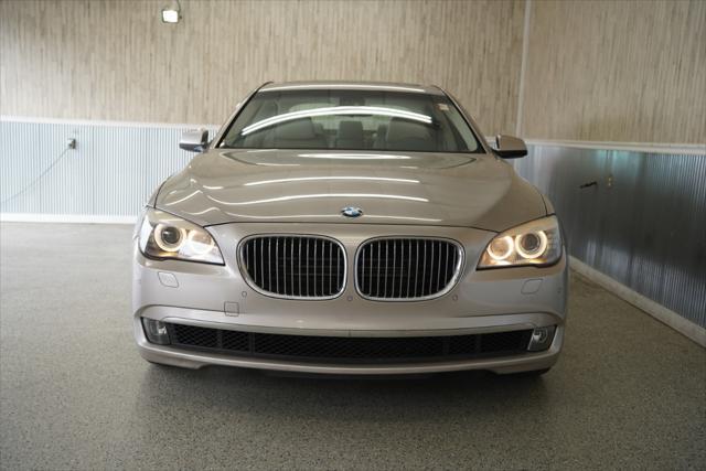 2011 bmw 750 li