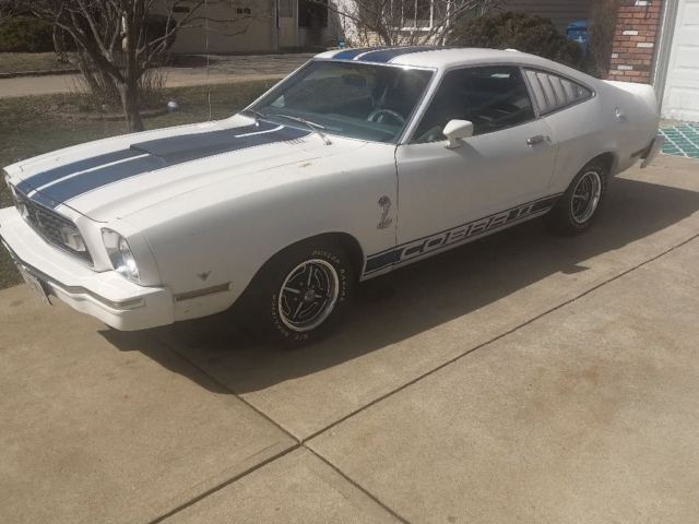 1976 mustang cobra ii v-8 automatic nice!