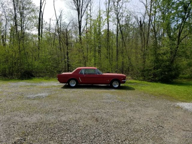 1965 ford mustang coupe low miles all orig sheet metal and v8 car very solid!!