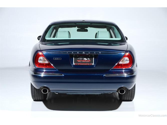 2007 jaguar xj in farmingdale, new york