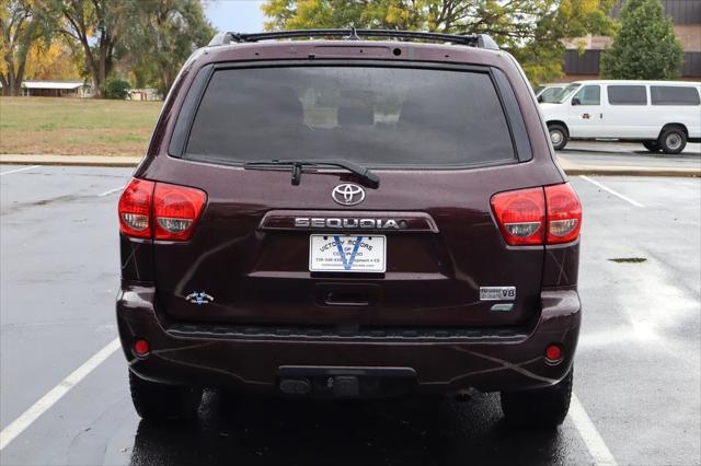 2016 toyota sequoia sr5