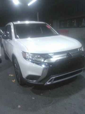 2020 mitsubishi outlander se