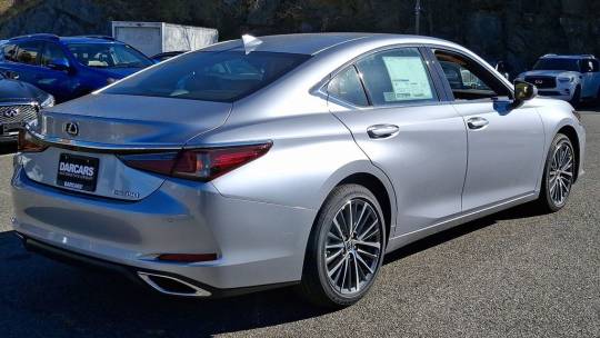 2025 Lexus ES