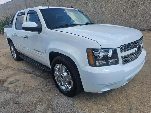 2010 chevrolet avalanche 1500 lt