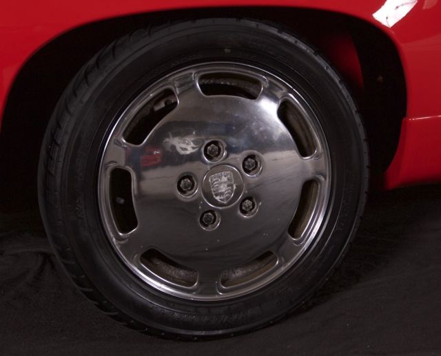1989 porsche 928 s4,guards red, 2 year old repaint, interior restored, beautiful