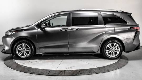 2021 Toyota Sienna