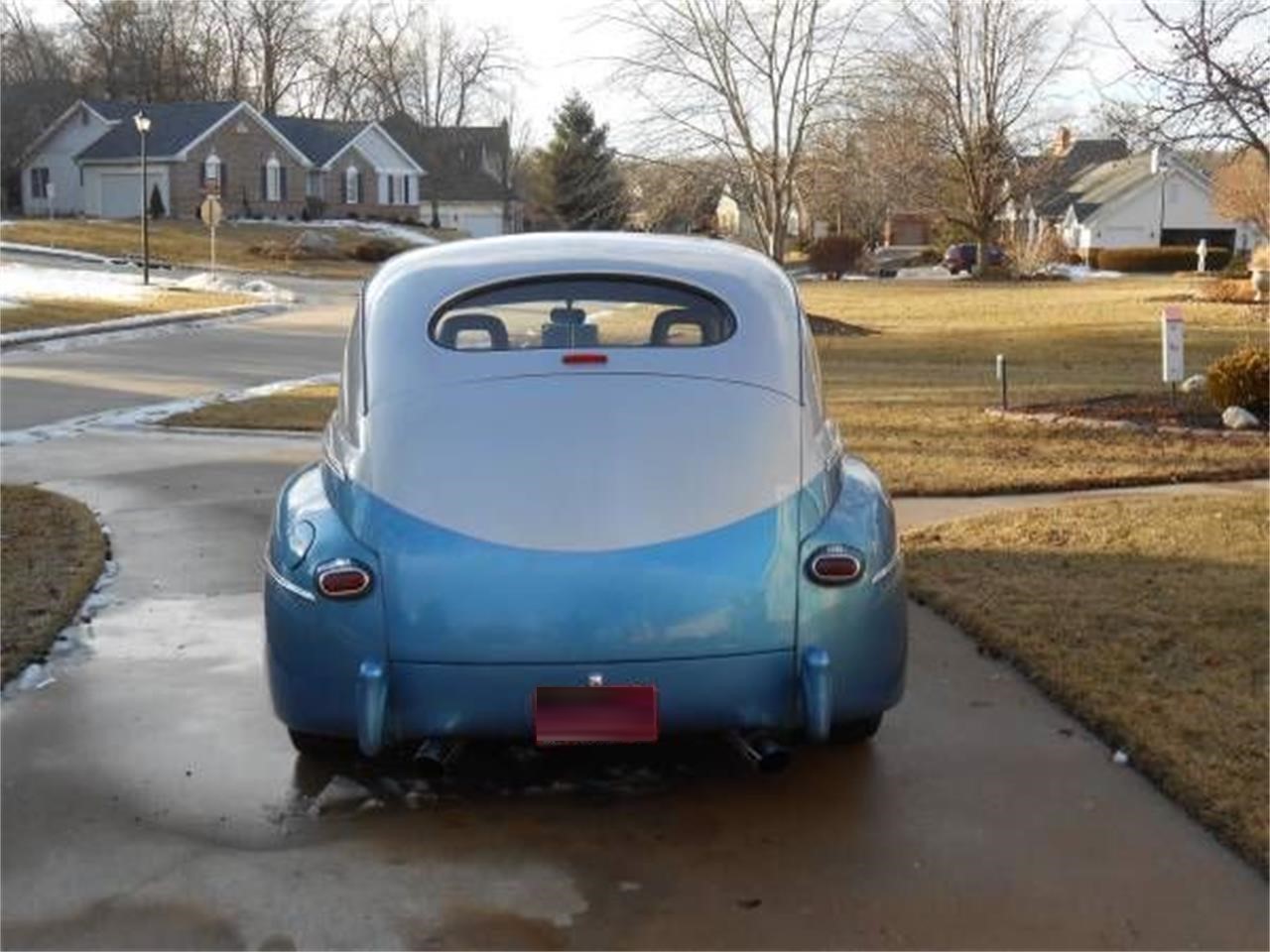1948 ford sedan