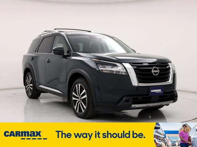 2024 nissan pathfinder platinum