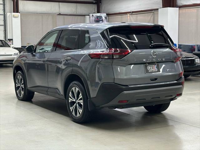 2021 nissan rogue sv