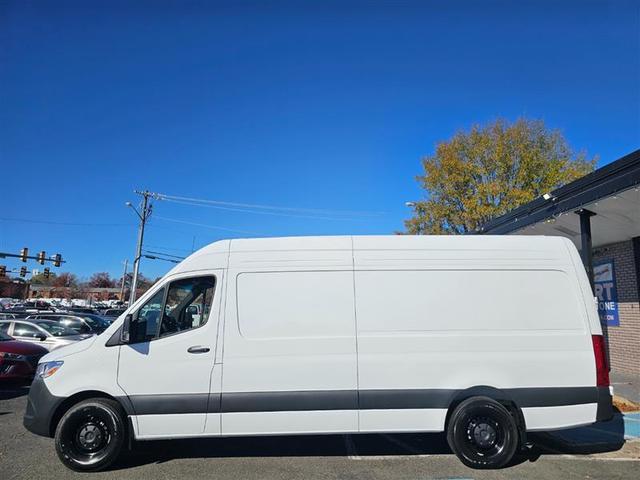 2024 mercedes-benz sprinter 2500