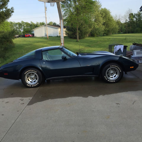 1979 with low miles corvette l82 zr1 t-tops mirrored glass stingray