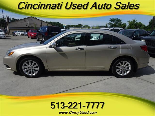 2013 chrysler 200 limited