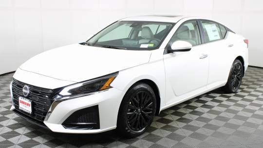 2025 Nissan Altima