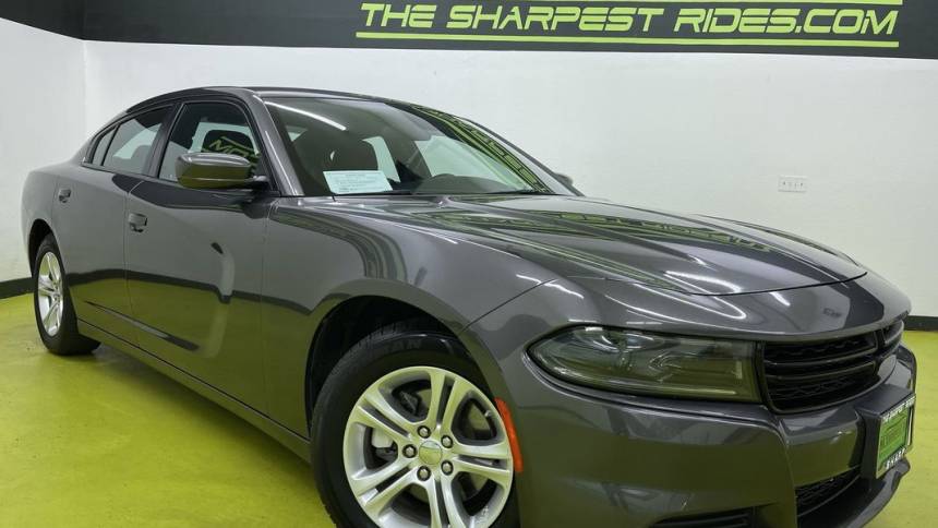2022 dodge charger sxt
