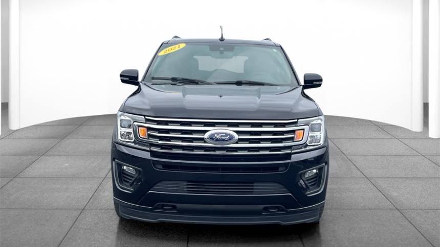 2021 ford expedition xlt