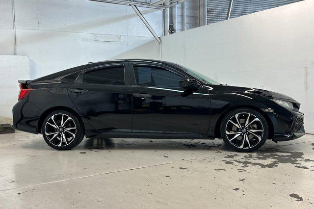 2019 honda civic si base