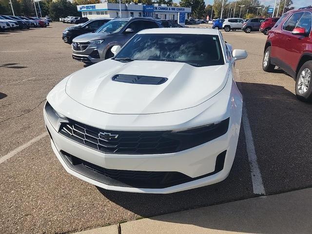 2021 chevrolet camaro lt1