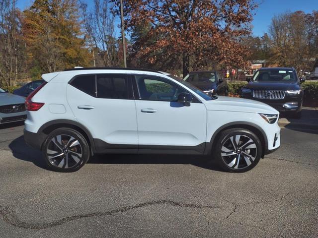 2024 volvo xc40 b5 awd ultimate