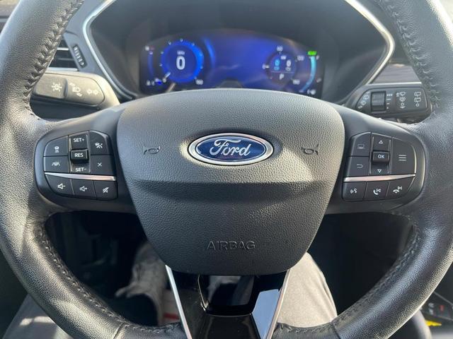 2020 ford escape phev titanium