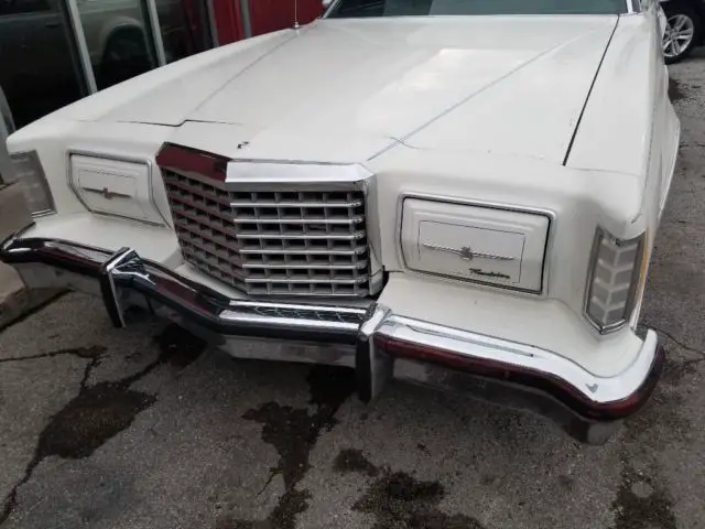 1978 ford thunderbird coupe runs and drives good!!