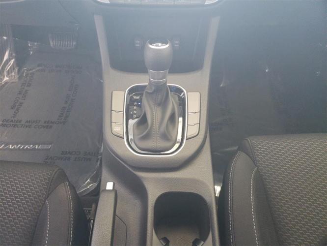2018 hyundai elantra gt base 4dr hatchback 6m for sale in bridgeport, west virginia