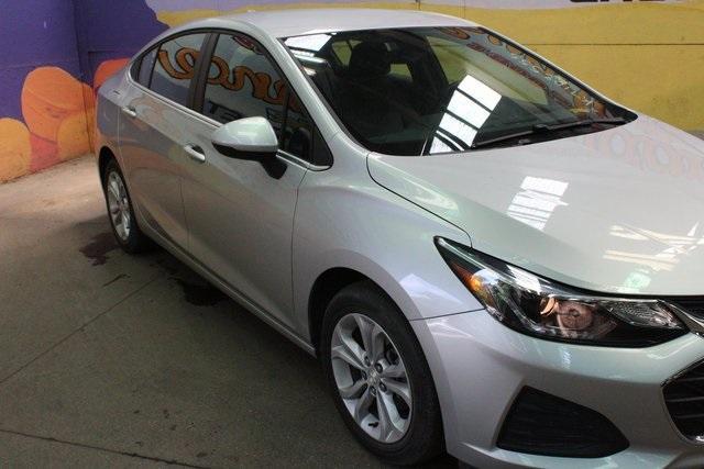 2019 chevrolet cruze lt