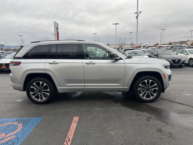 2023 jeep grand cherokee overland