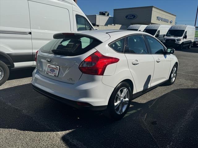 2014 ford focus se