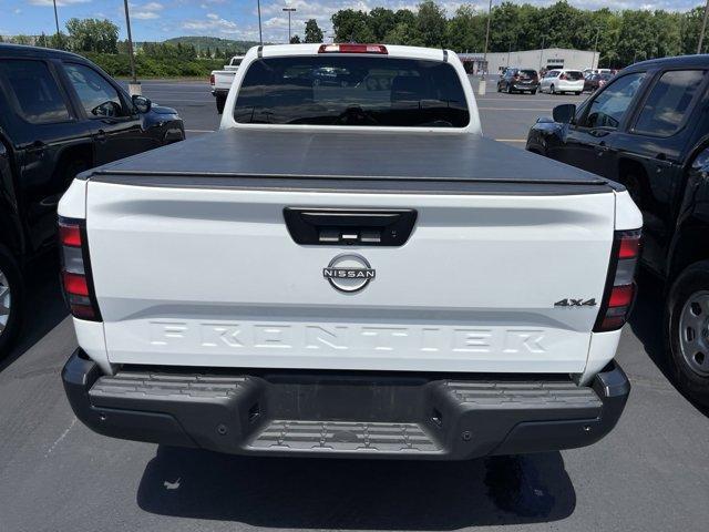 2023 nissan frontier s