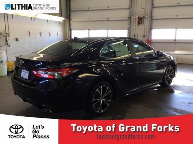 2018 toyota camry se for sale in grand forks, north dakota