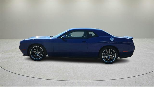 2022 dodge challenger gt