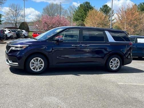 2023 kia carnival lx in asheville, north carolina